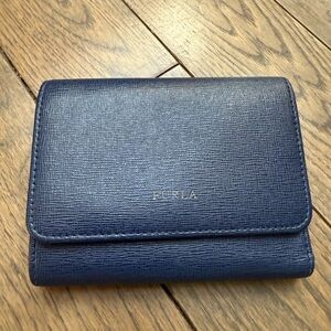 Furla Navy Textured Saffiano Leather Fold Wallet